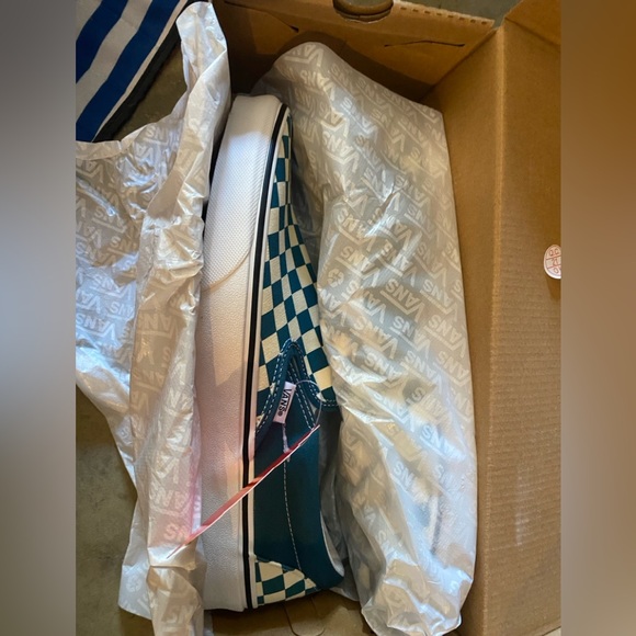 VANS Classic Slip On Checkerboard Skate Shoes, Blue Coral/True White - Picture 4 of 8